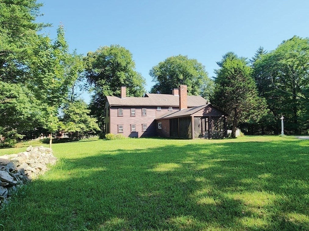 187 Seekonk St, Norfolk MA  02056-1157 exterior