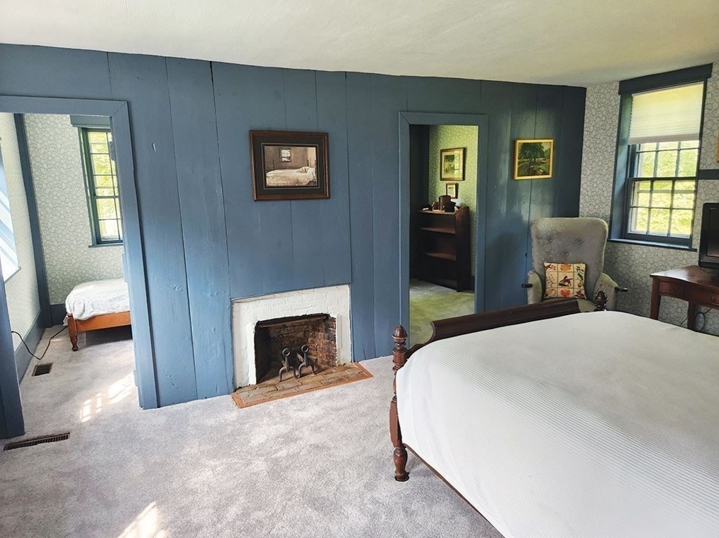 187 Seekonk St, Norfolk MA  02056-1157 exterior