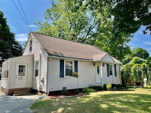 51 Shirley St, Chicopee, MA 01020