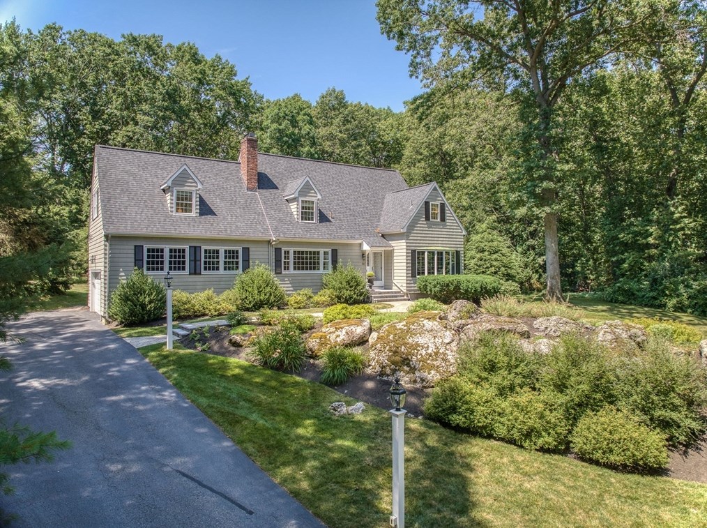 53 W Parish Dr, Andover, MA 01810