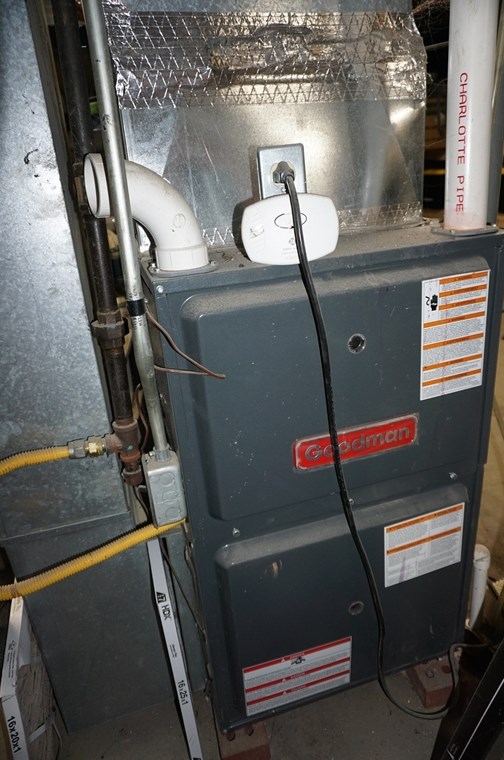 47 10th St, Lowell MA  01850-2123 exterior