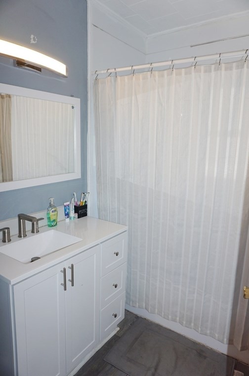 47 10th St, Lowell MA  01850-2123 exterior