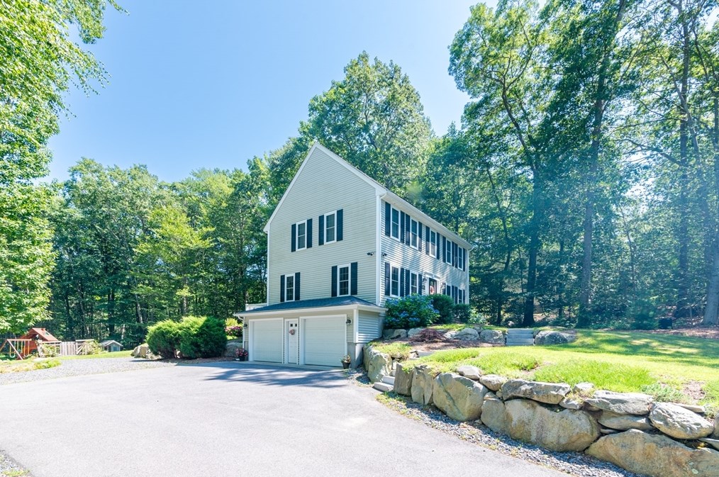 1227 Williams St, Dighton, MA 02715