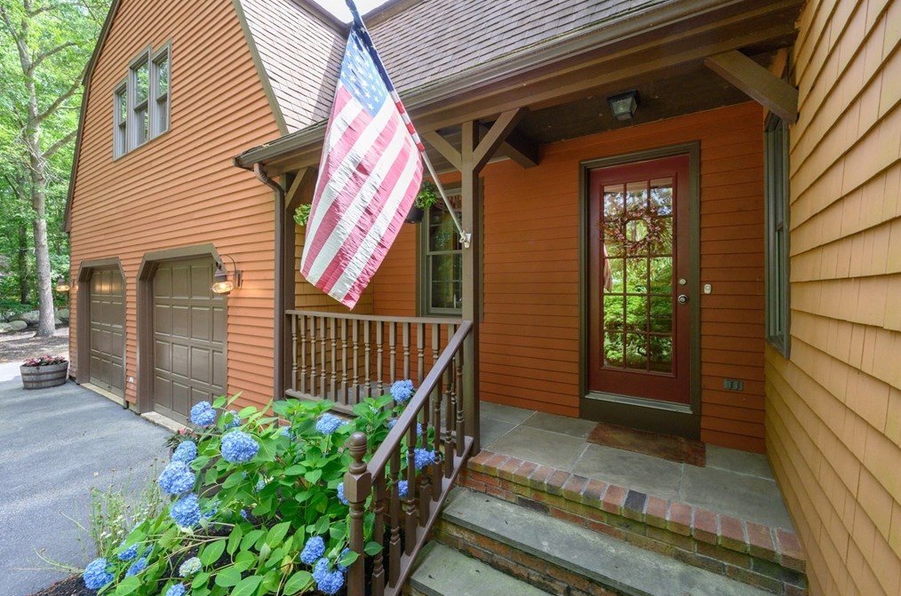 42 Crabtree Rd, Plymouth MA  02360-3147 exterior