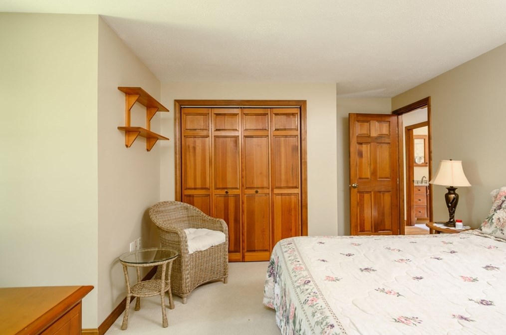 42 Crabtree Rd, Plymouth MA  02360-3147 exterior