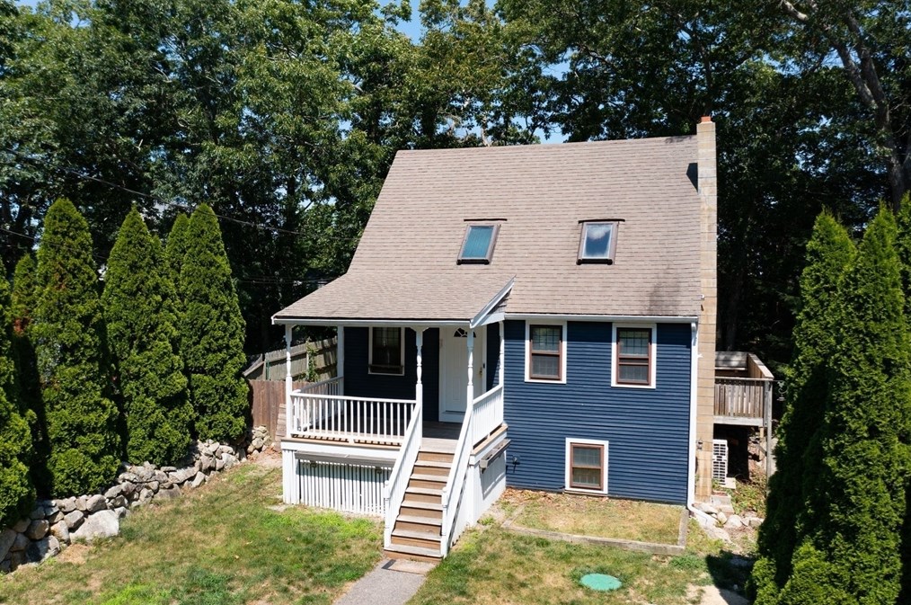 708 Rocky Hill Rd, Plymouth, MA 02360