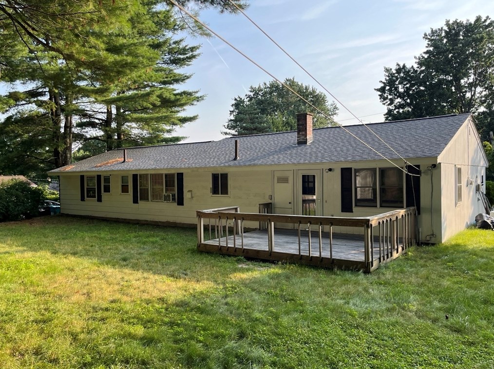 6 Richard Rd, Hudson, MA 01749
