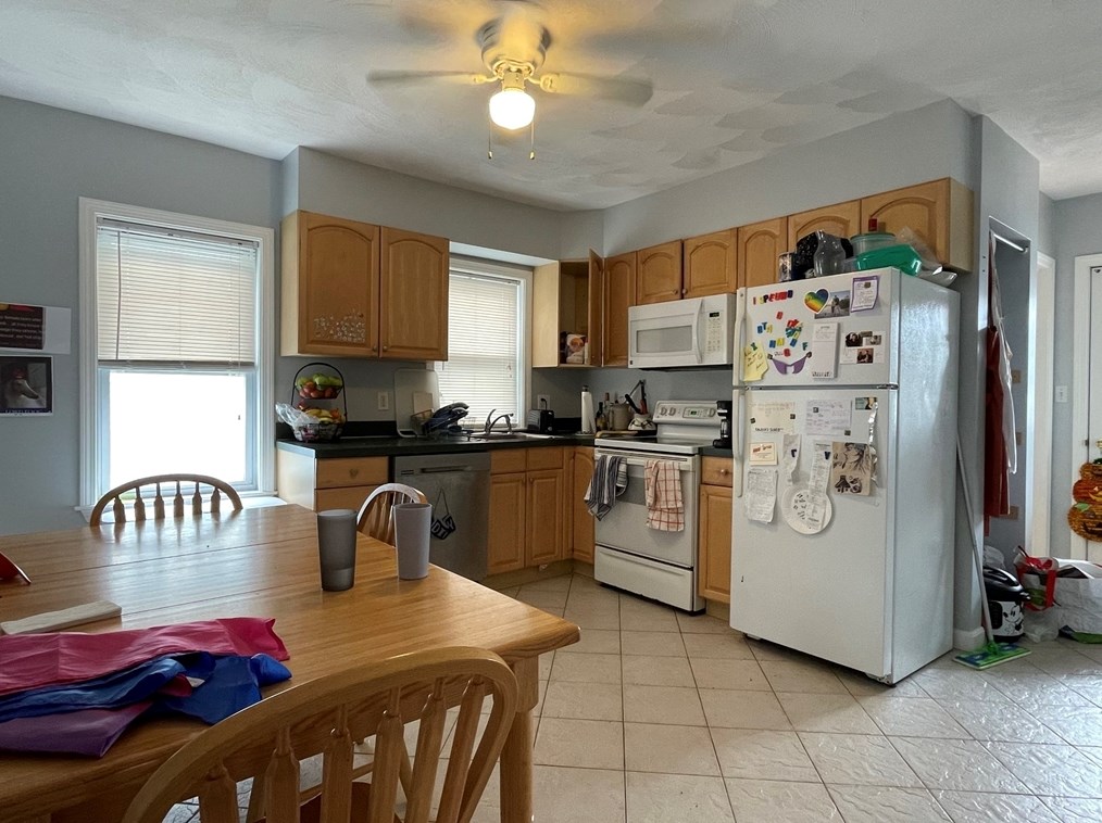 61 South St #1, Waltham, MA 02453