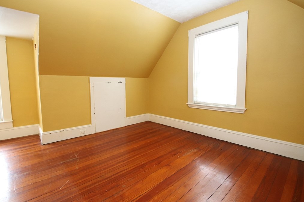 60 Milton St, Malden MA 02148-3238 exterior