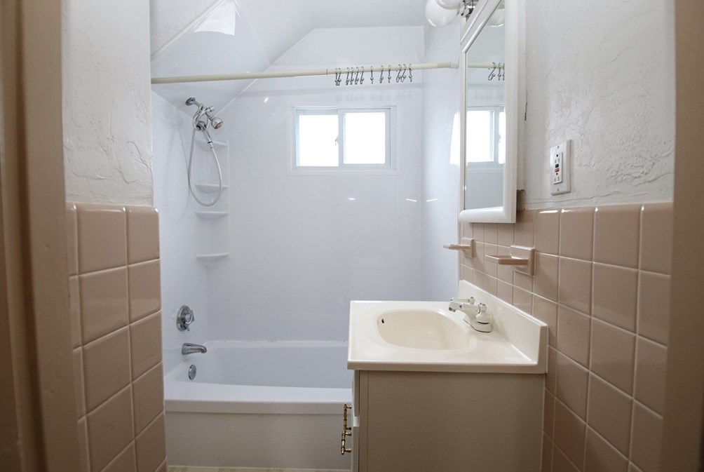 60 Milton St, Malden MA 02148-3238 exterior