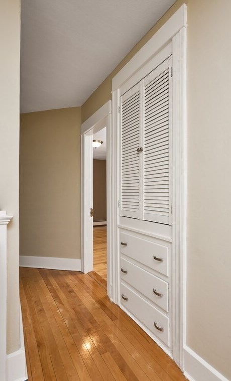 26 Monroe Ave, Worcester MA  01602-2643 exterior