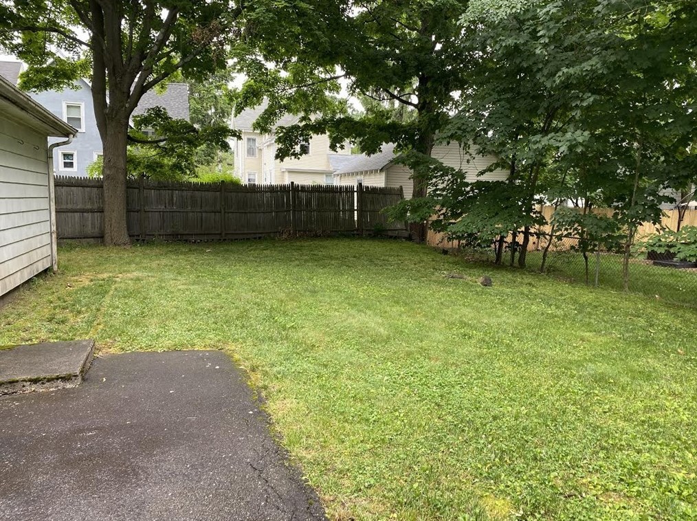 38 Lincoln St #2, Needham, MA 02492