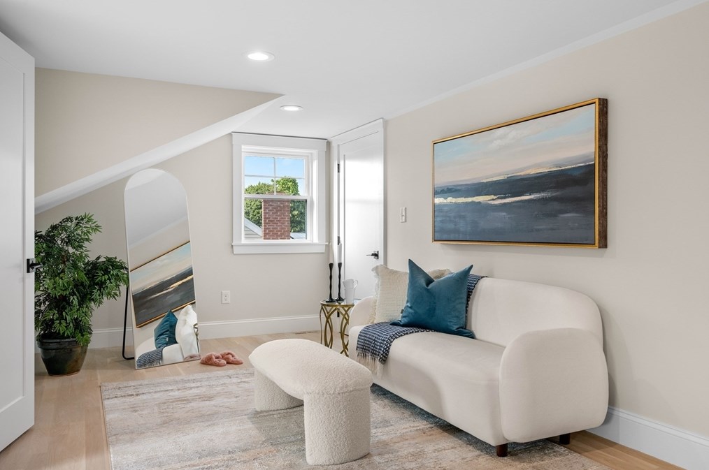 31 Virginia Rd, Arlington MA  02476-7117 exterior