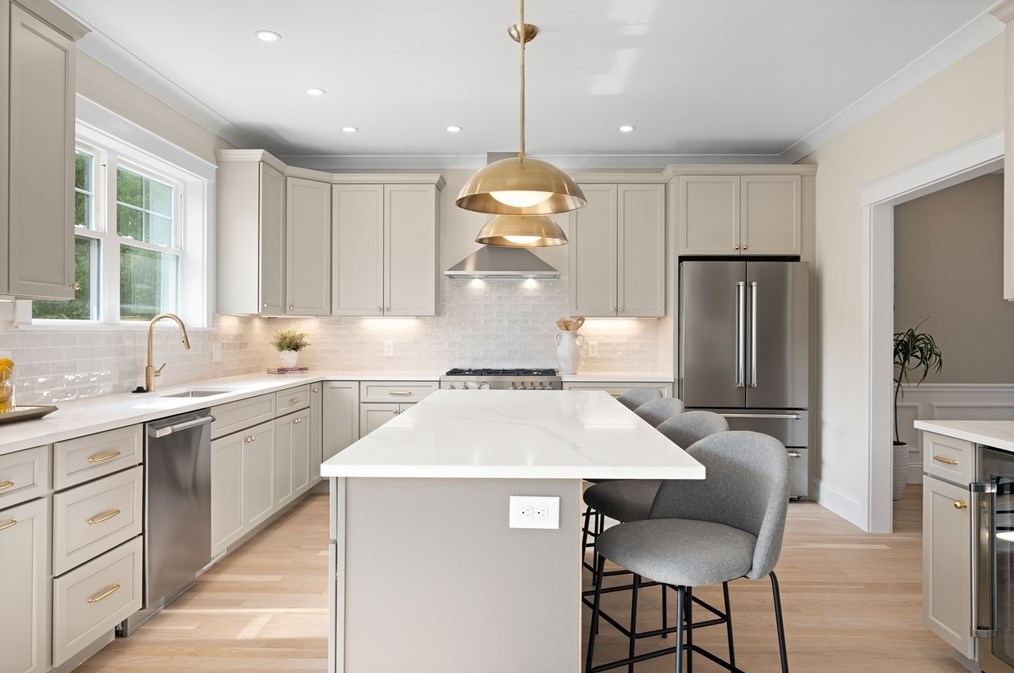 31 Virginia Rd, Arlington MA  02476-7117 exterior