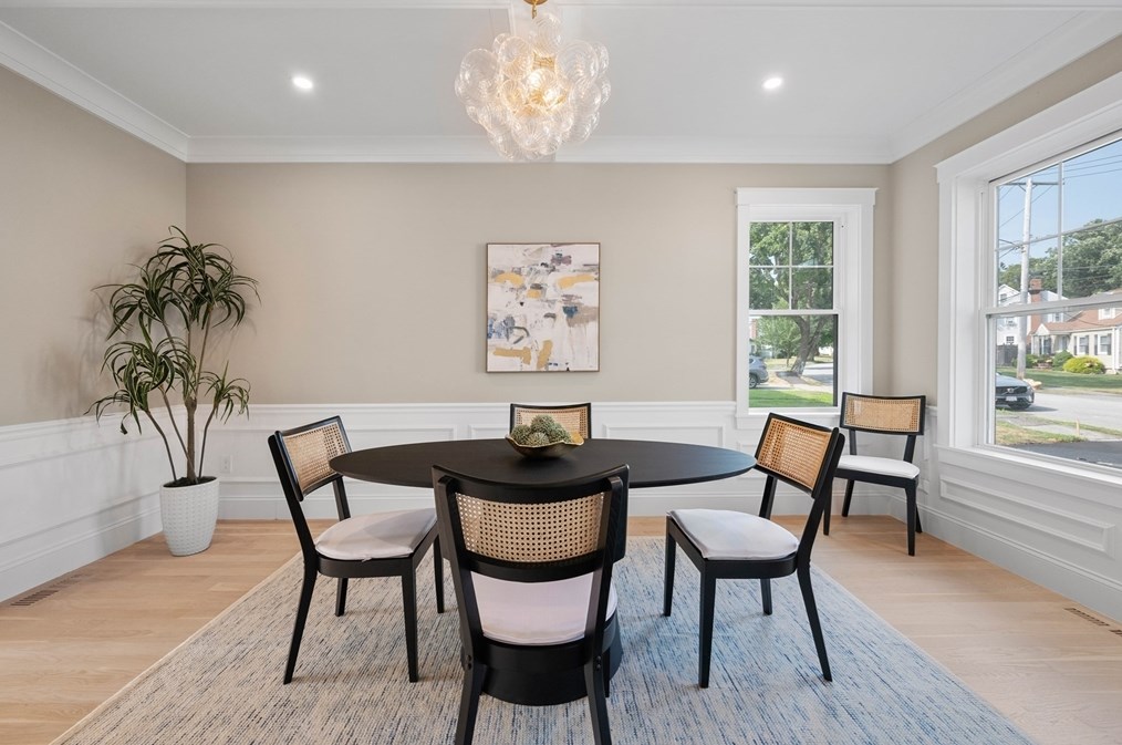 31 Virginia Rd, Arlington MA  02476-7117 exterior