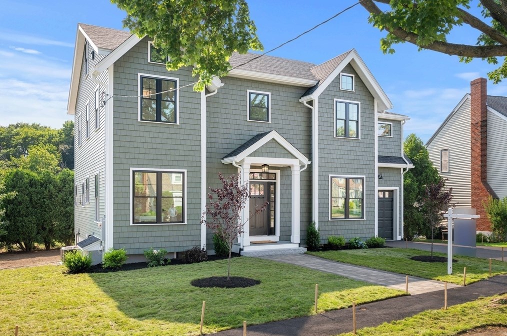 31 Virginia Rd, Arlington MA  02476-7117 exterior