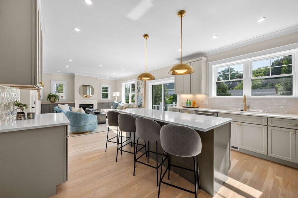 31 Virginia Rd, Arlington MA  02476-7117 exterior