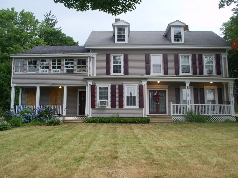 95 S Main St, North Brookfield, MA 01535