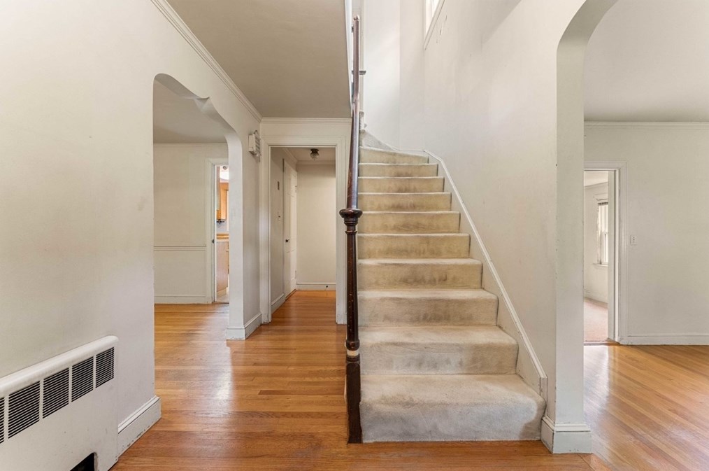 11 Richfield Rd, Newton, MA 02465