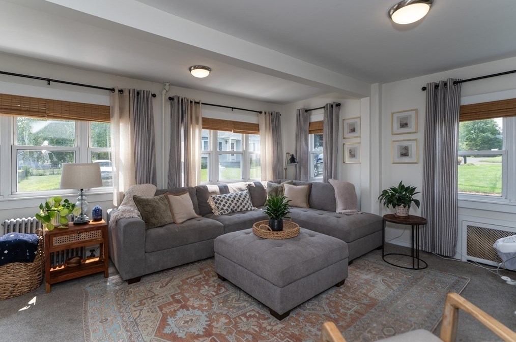 51 Maplehurst Ave, East Longmeadow MA  01028-1711 exterior