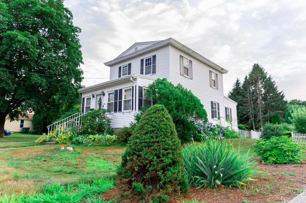 280 Hope St, Mansfield, MA 02048