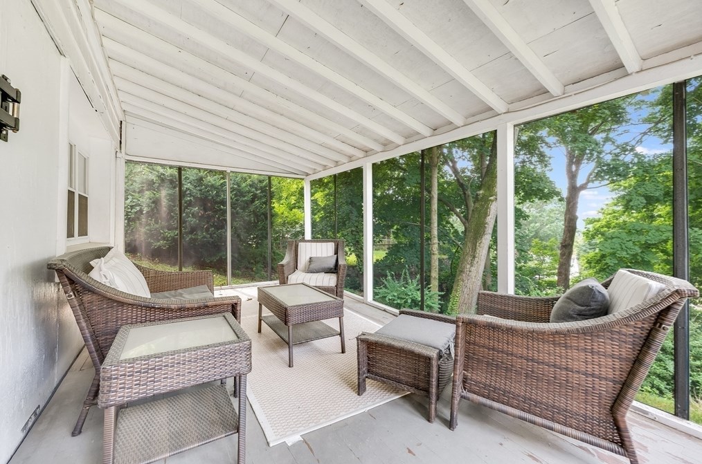 93 Forbes Hill Rd, Quincy MA  02170-3605 exterior