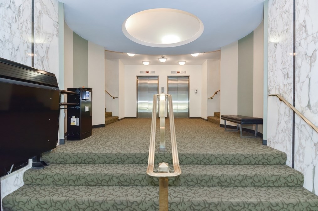 80 Salisbury St #405, Worcester, MA 01609