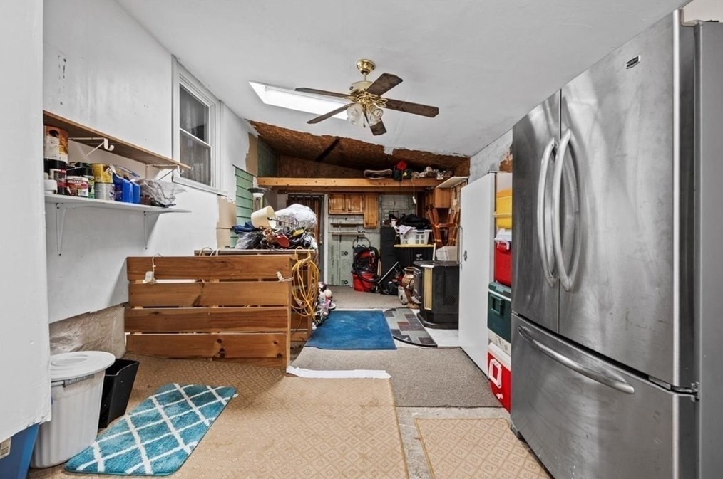 346 Elsbree St, Fall River MA  02720-7230 exterior