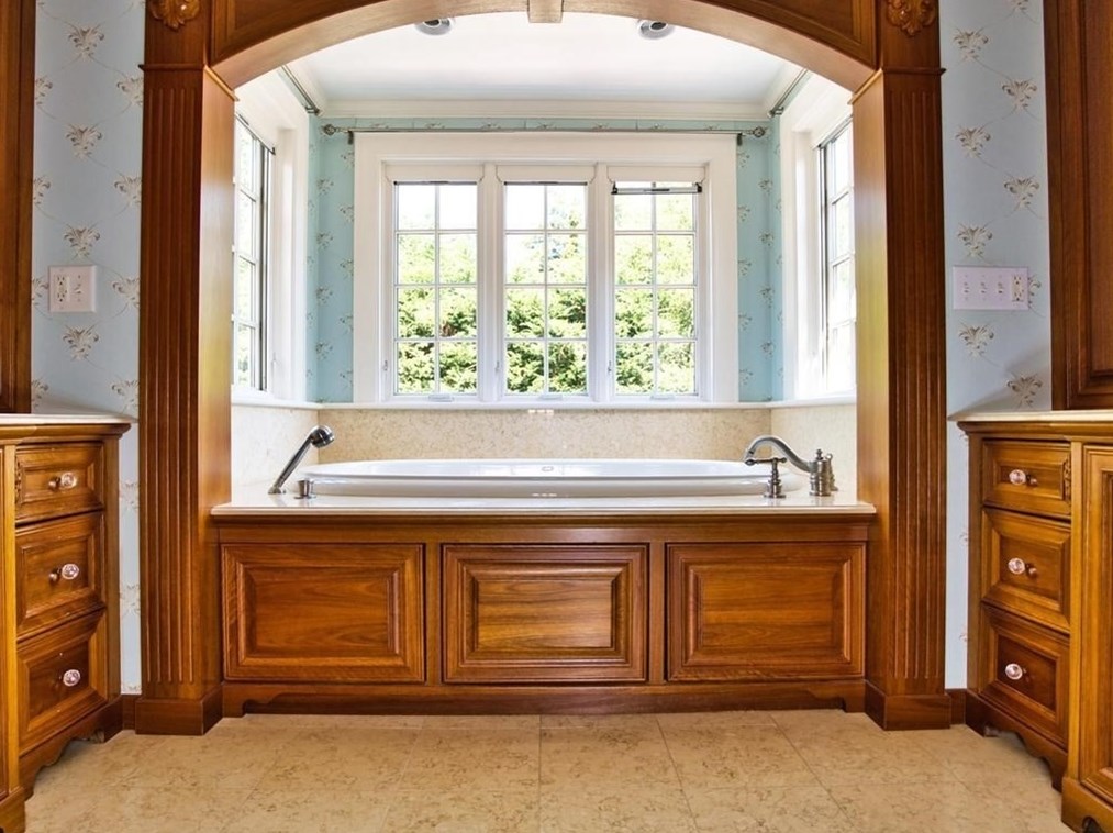 6 Summer St, Dartmouth MA exterior