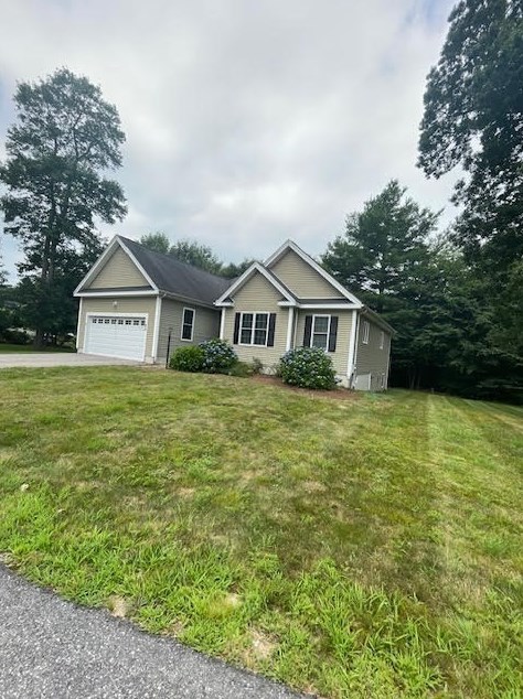 24 Haywood Cir, Mendon, MA 01756