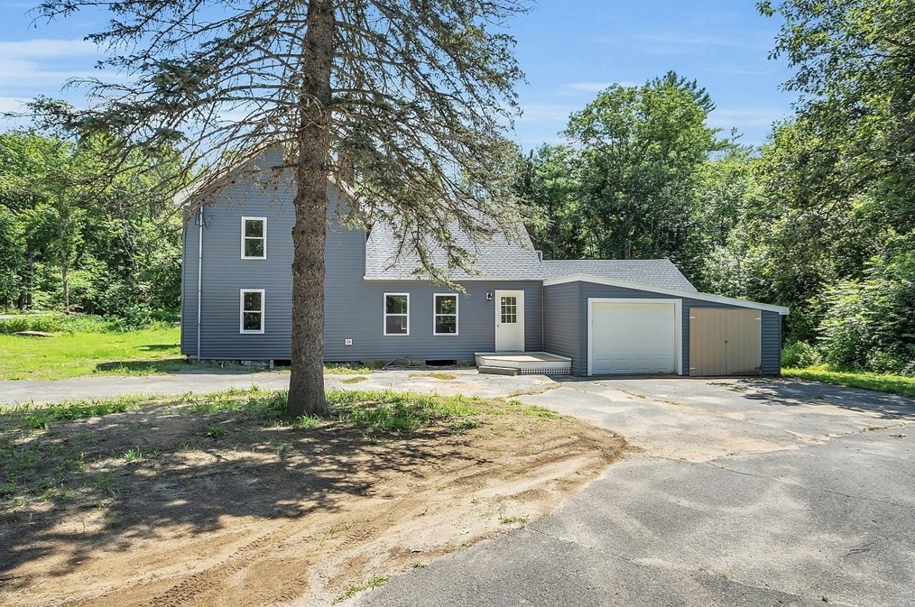 76 S Royalston Rd, Royalston, MA 01368