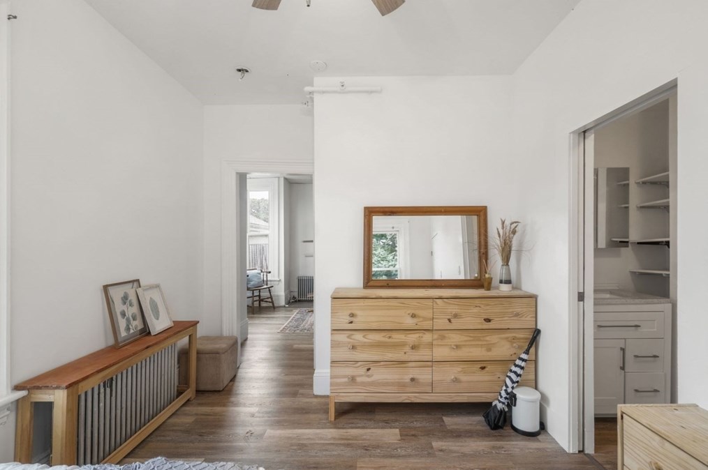 928 Dorchester Ave #11, Boston, MA 02125