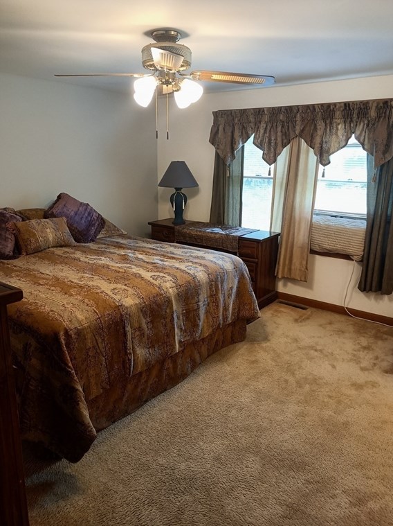 39 Lane Farm Rd, Dartmouth MA 02747-3579 exterior