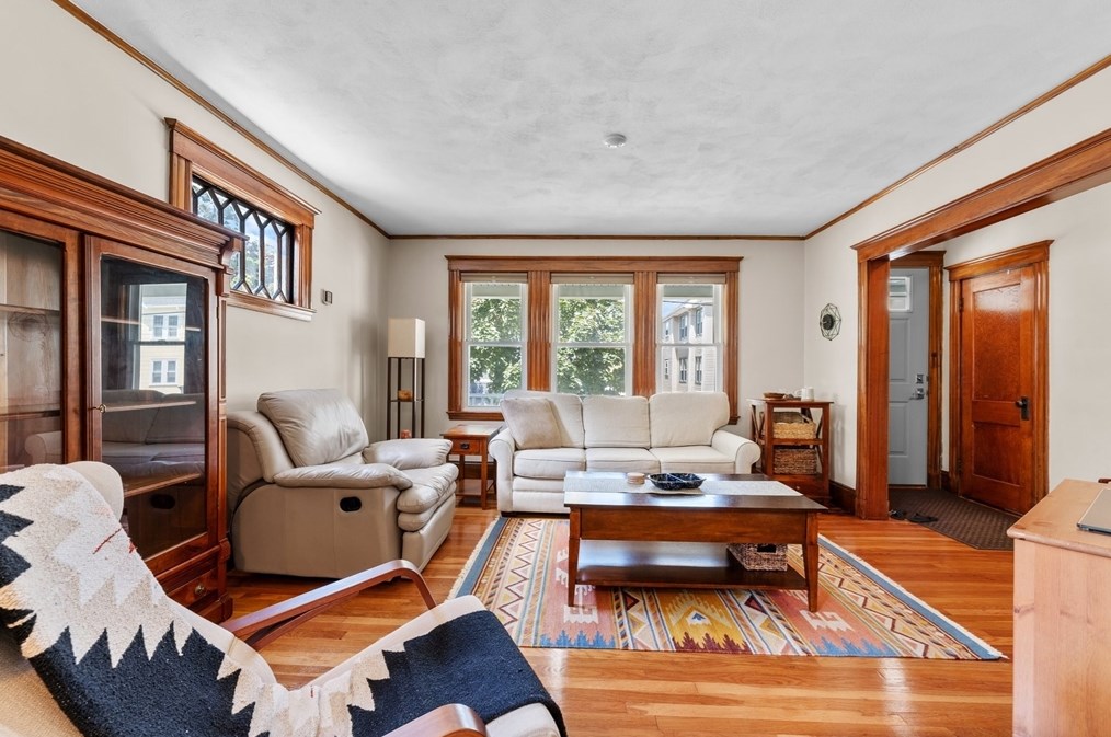 92 Egerton Rd #92, Arlington, MA 02474