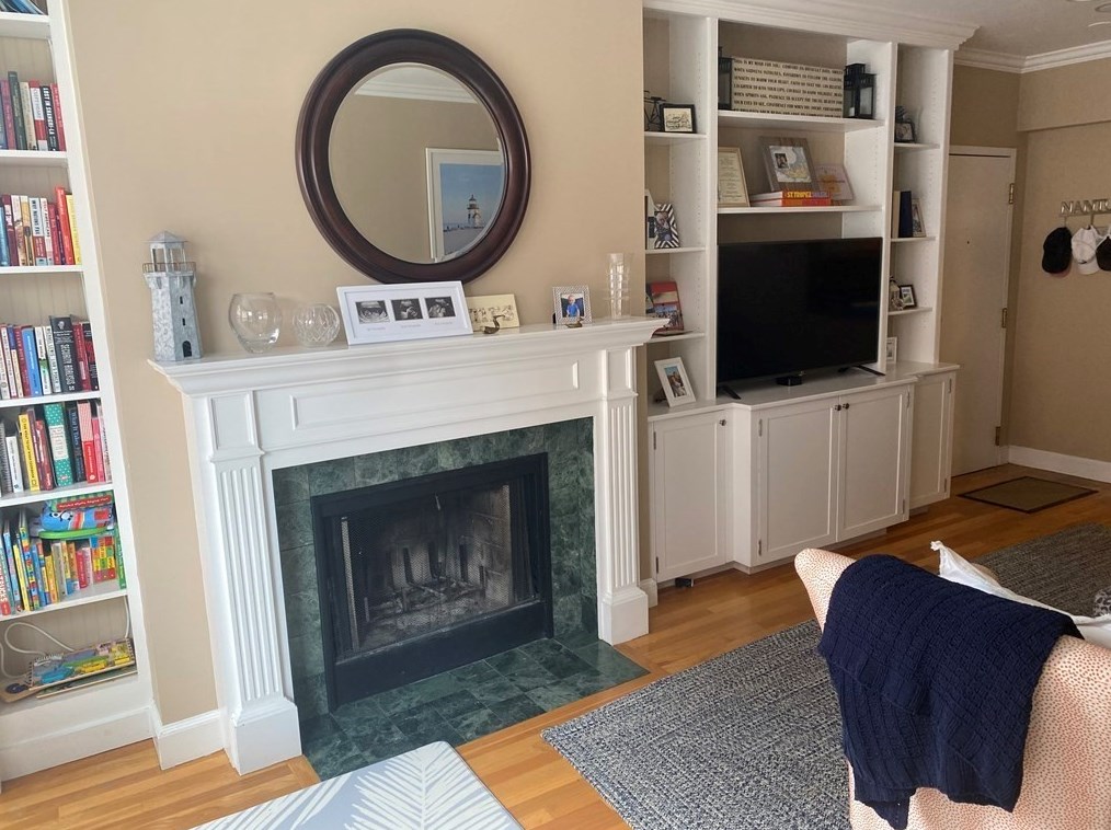 6 Clarendon St #302, Boston, MA