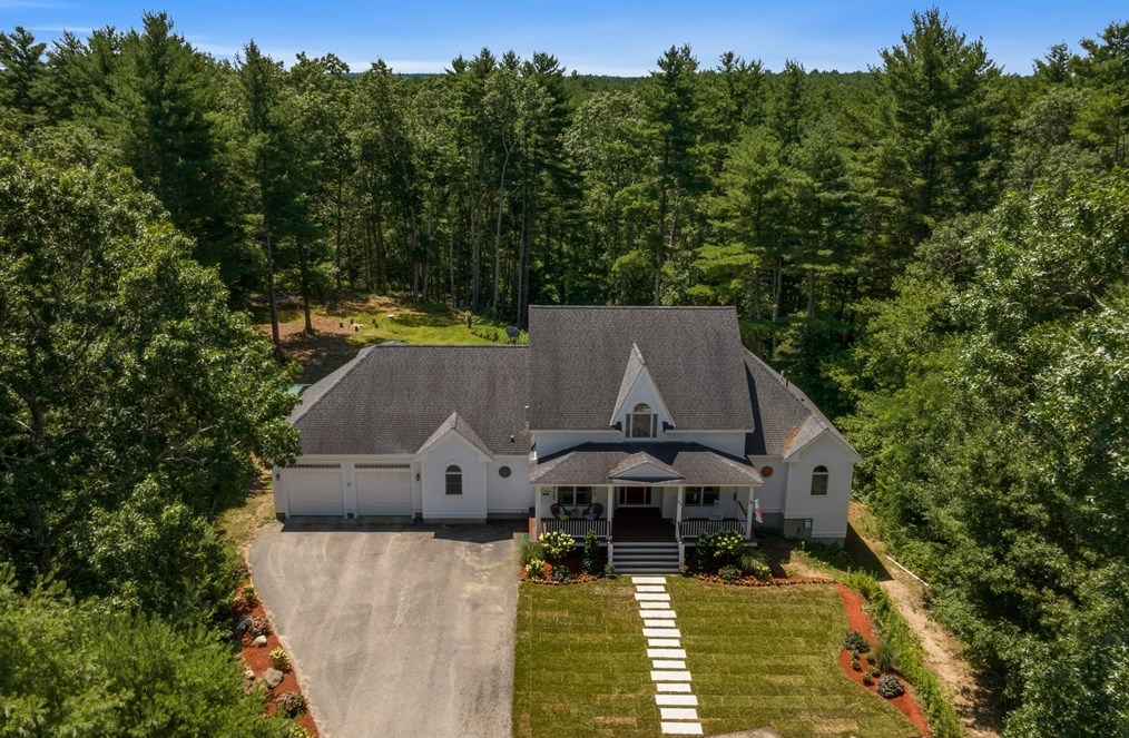 41 West St, Plympton, MA 02367