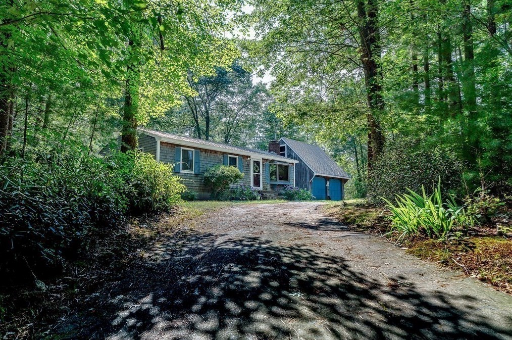 26 Toole Trl, Pembroke, MA 02359 exterior