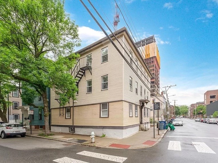 95 2Nd St, Cambridge, MA 02141 exterior