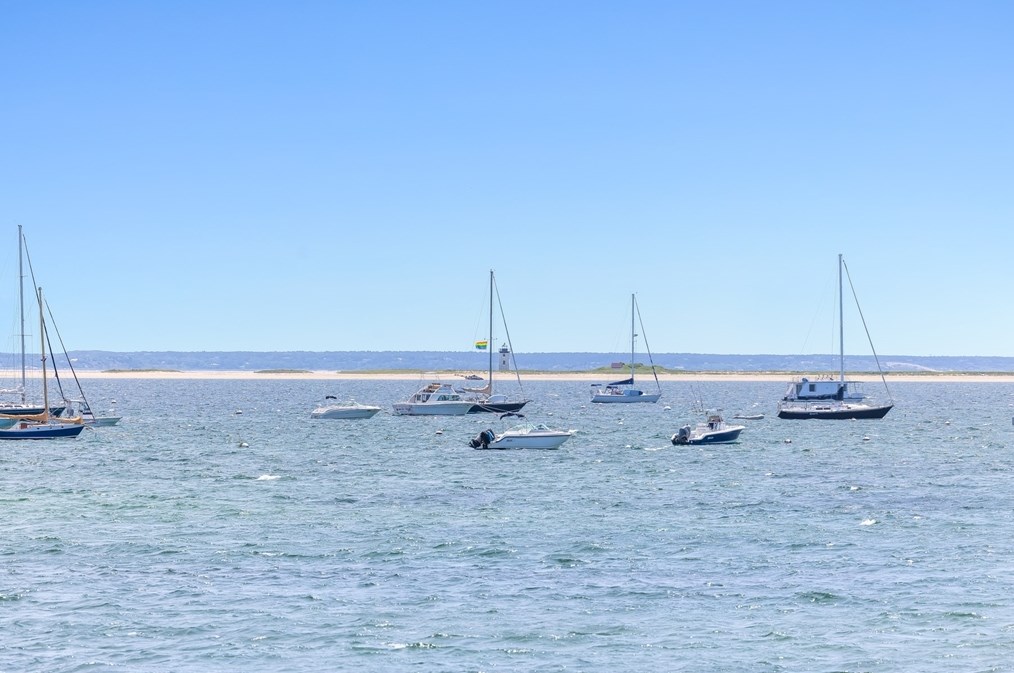 233 Bradford St, Provincetown MA 02657-1779 exterior