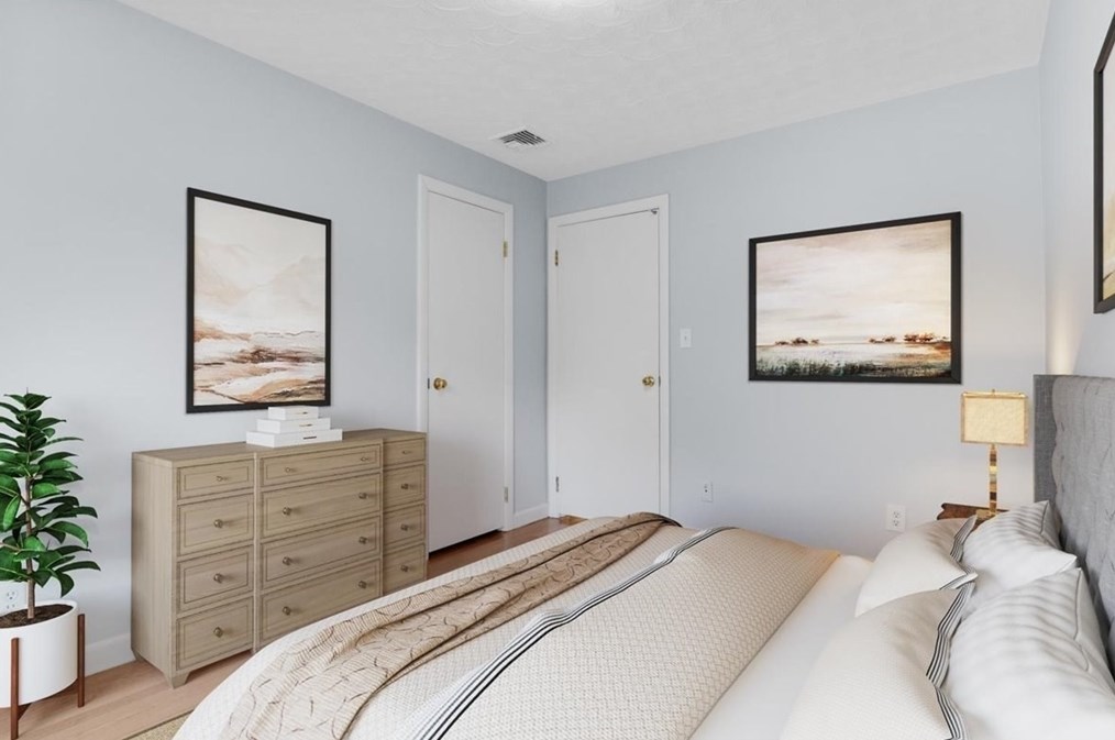 505 Old Post Rd, Walpole MA  02081-4243 exterior