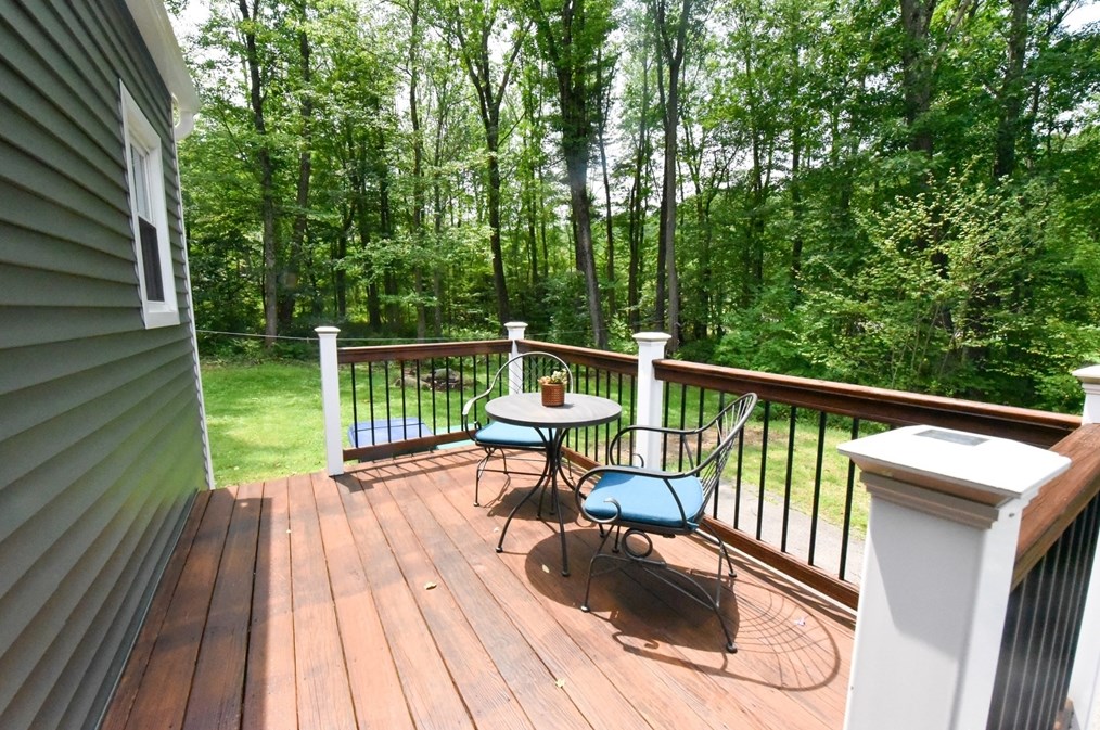 552 Franklin Rd, Fitchburg, MA 01420