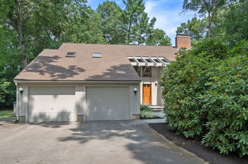 3 Cherokee Cir, Andover, MA 01810