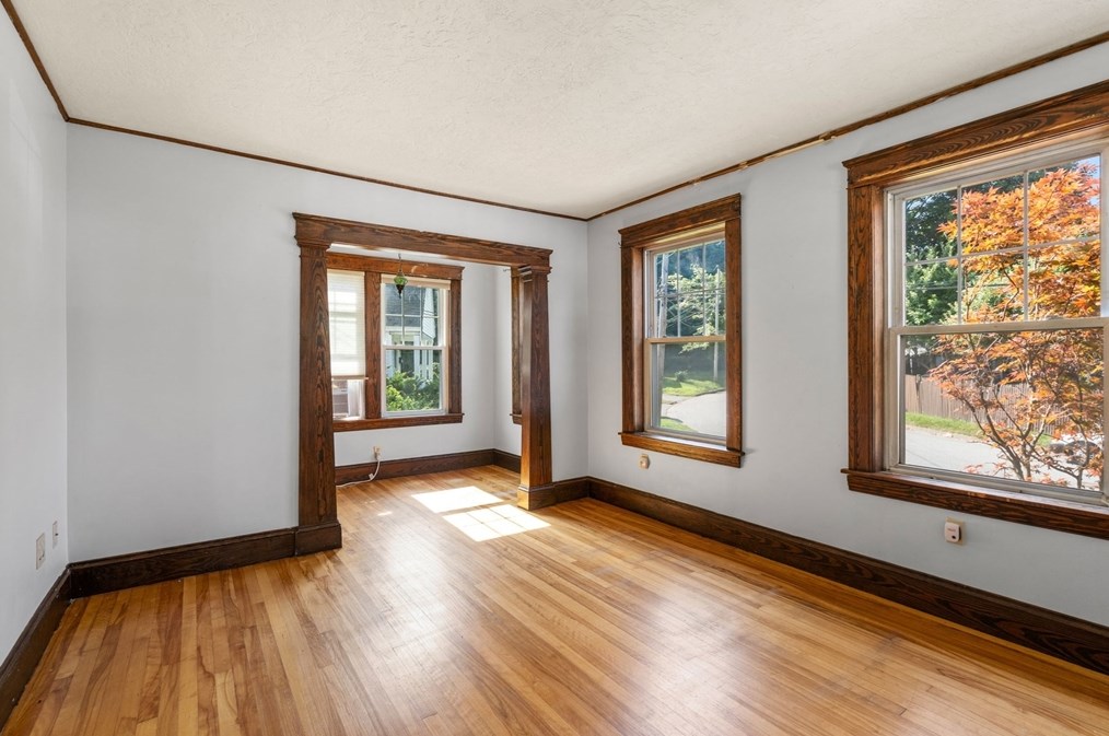 9 Adelle Circuit, Worcester, MA 01607