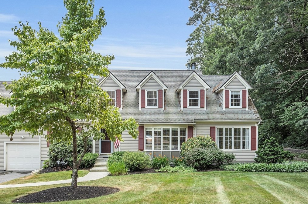 32 Michael Way #21, Andover, MA 01810