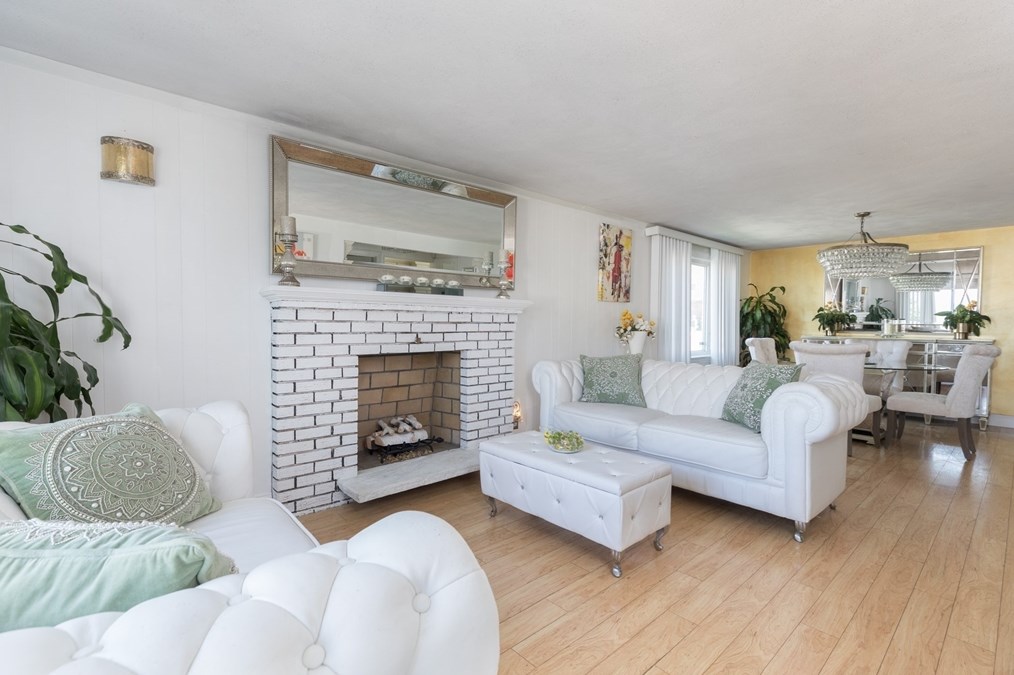 58 Bettinson Ave, Everett, MA 02149-2225