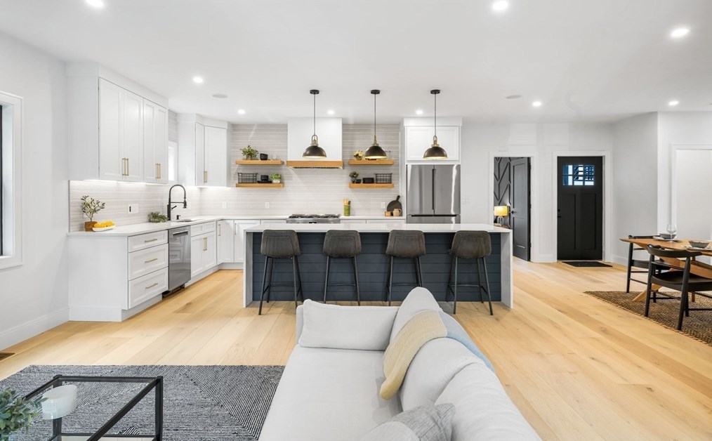 85 Oxford St, Somerville, MA 02143-1617