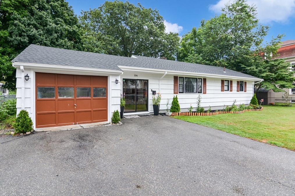 106 Somerset Ave, Taunton, MA 02780-4622