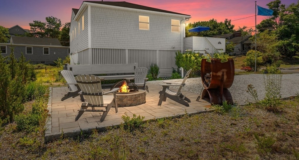 14 Independence Way, Newbury, MA 01951