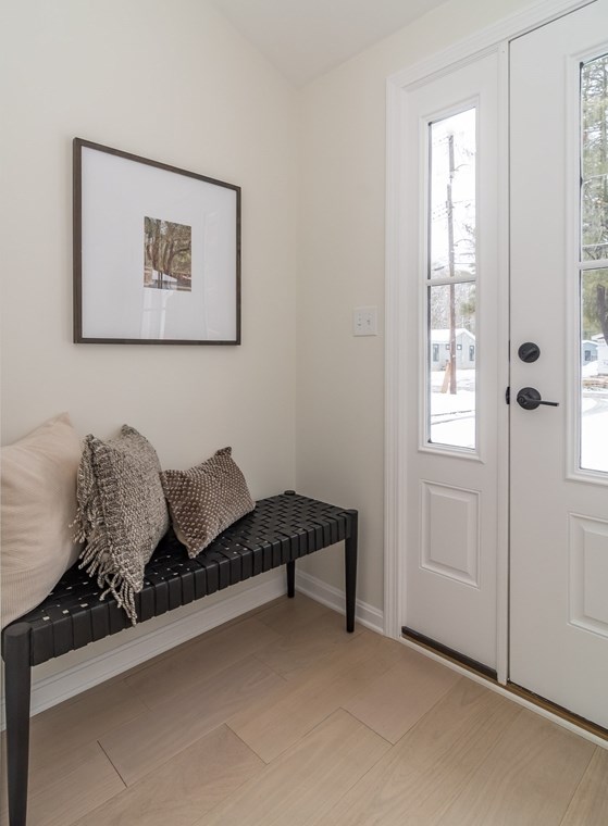 100 Oxbow Rd, Wayland, MA 01778 exterior