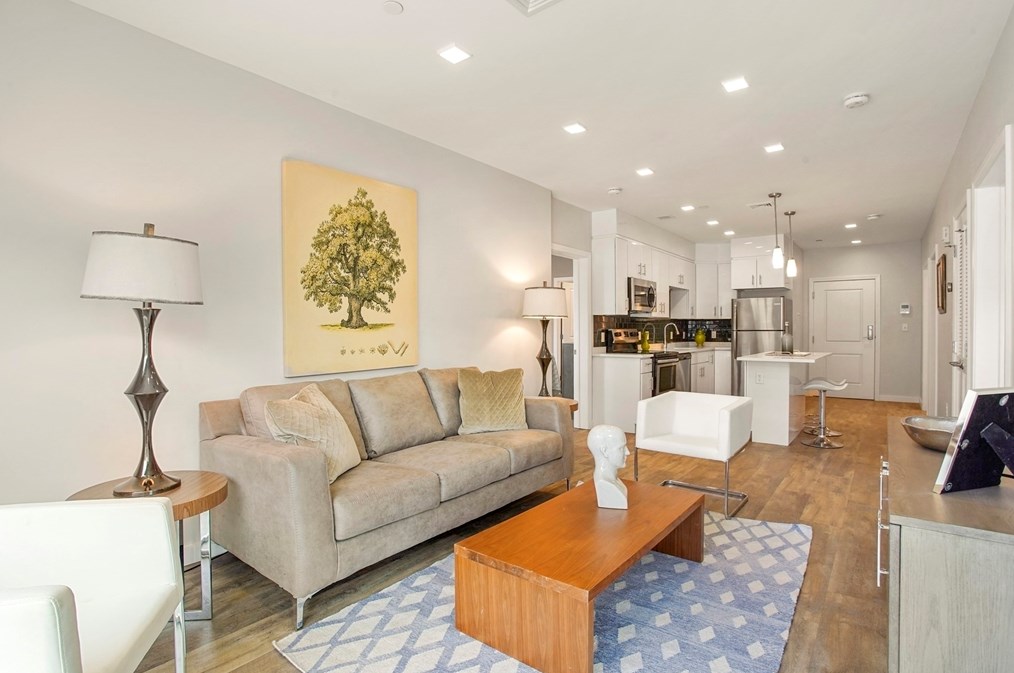 10 Essex St #501, Cambridge, MA 02142